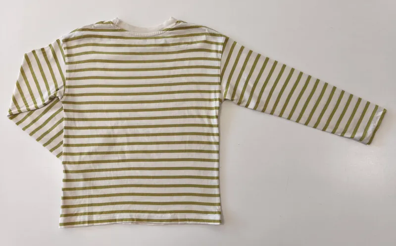 Remera manga larga. h&m. Talle 6 - 8.
