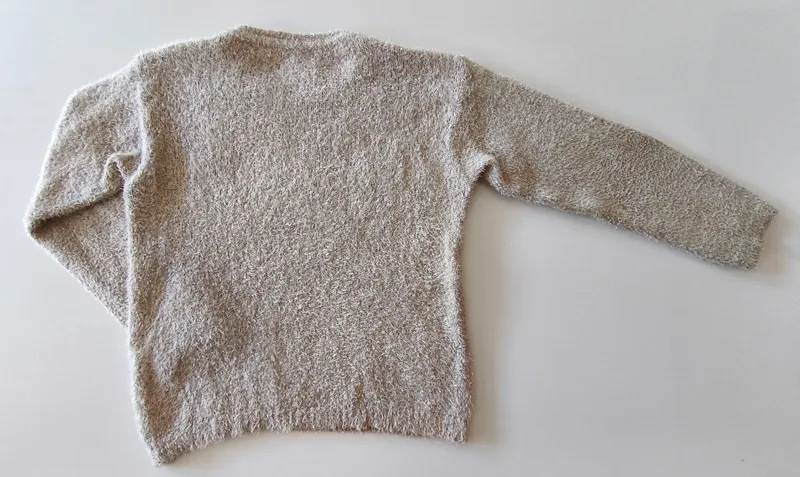 Sweater. mimo & co. talle 14.