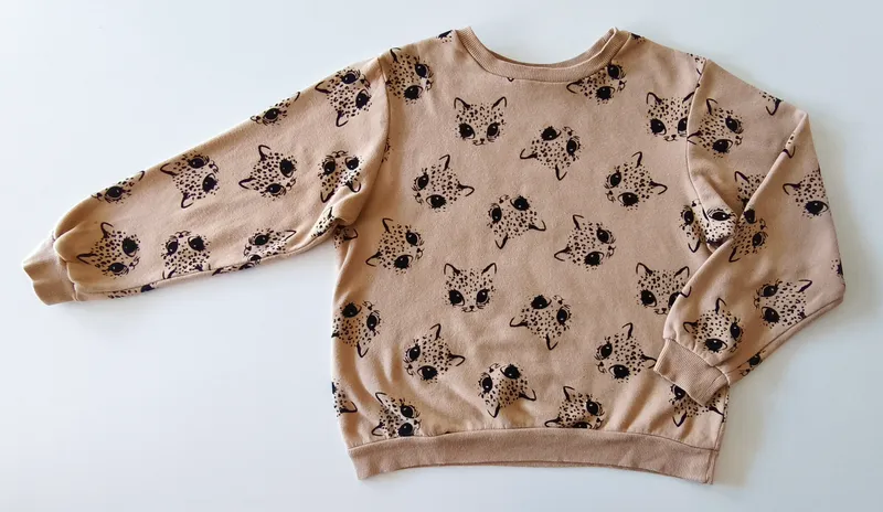 Buzo. h&m. talle 8 - 10.