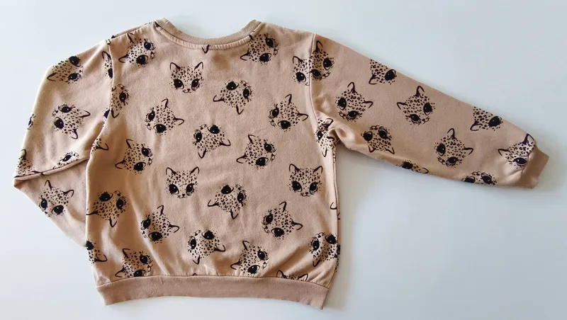 Buzo. h&m. talle 8 - 10.