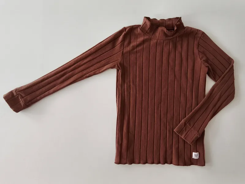 Polera. cheeky. talle 6.