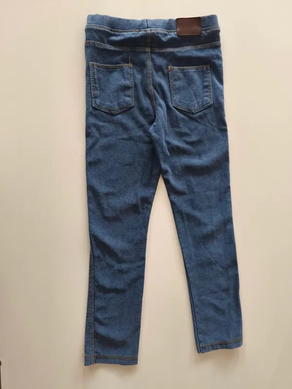 Calza. zara. talle 7.