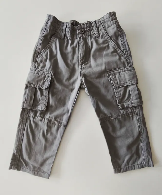 Cargo. bas. talle 12 meses.