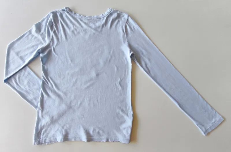 Remera manga larga. gap. talle 12.