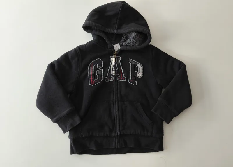Campera. gap. talle: 5.