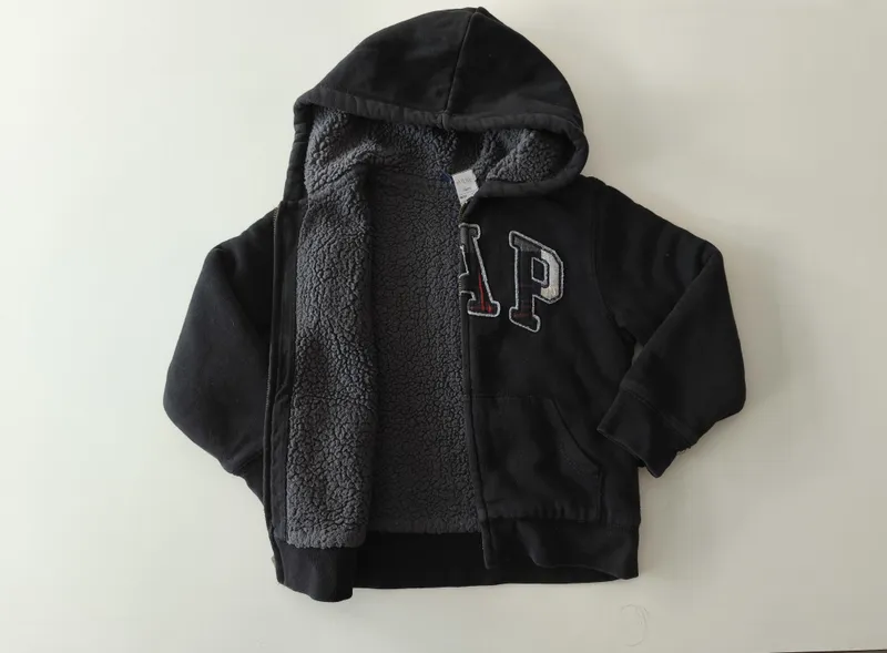 Campera. gap. talle: 5.