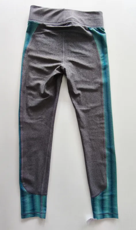 Calza. under armour. talle 13 - 14.