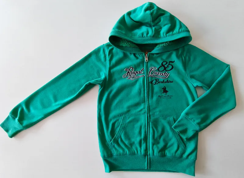 Campera deportiva. polo ralph lauren. talle 4.