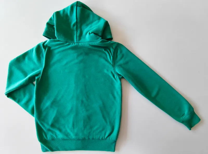 Campera deportiva. polo ralph lauren. talle 4.