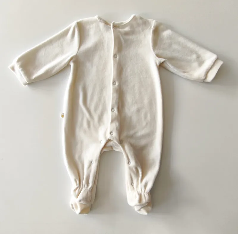 Pijama enterito. royal baby. talle 3 meses.