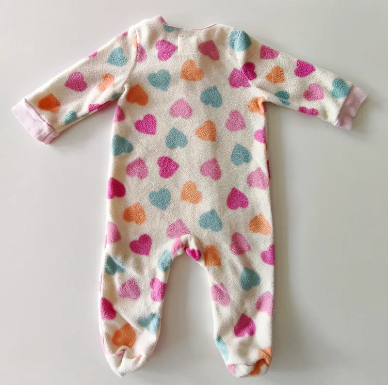 Pijama enterito. bas. talle r.n.