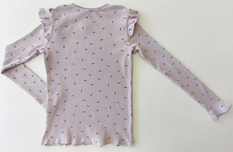 Remera manga larga. h&m. talle 8 - 10.