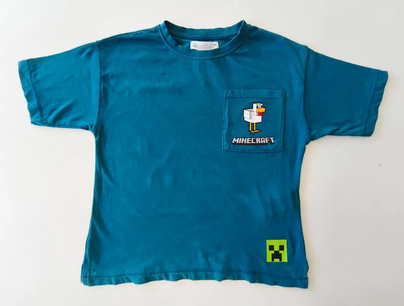Remera manga corta. zara. talle 7.