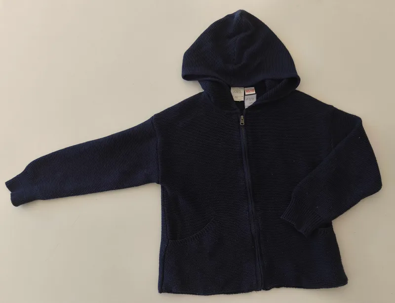 Saco. zara. talle 4 - 5.