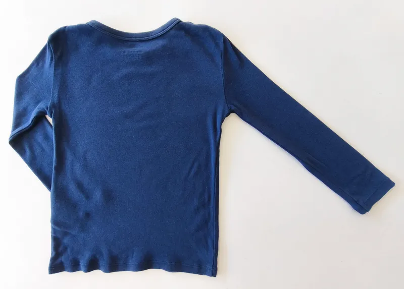 Remera manga larga. h&m. talle 4 - 6.