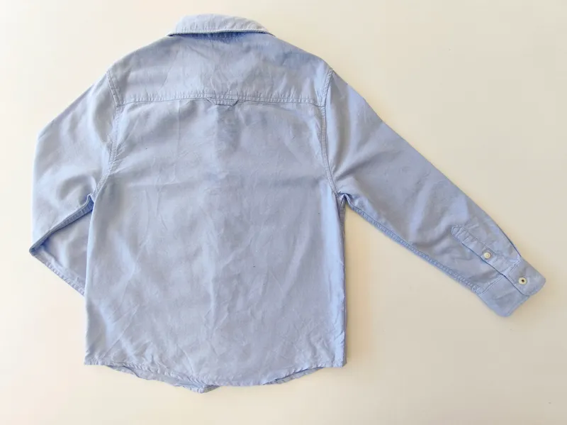 Camisa manga larga. zara. talle 7.
