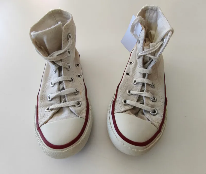 Championes. converse all stars. talle 28.5 eur.