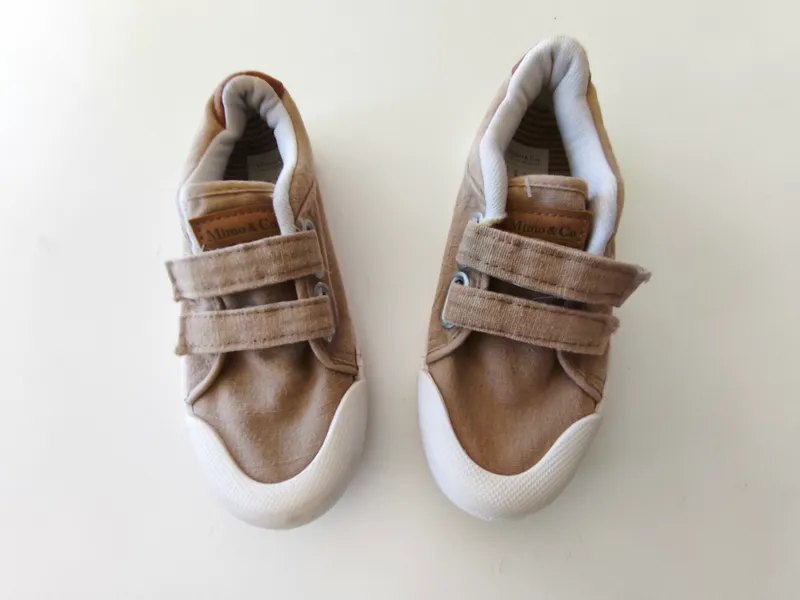 Championes. mimo & co. talle 31 eur.