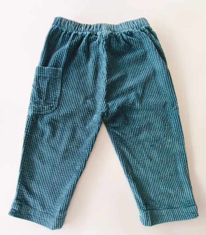 Pantalón. bas. talle 18 - 24 meses.