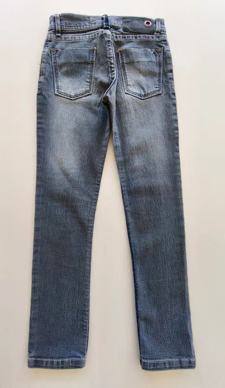 pantalon. Inside Surf. Talle 8.