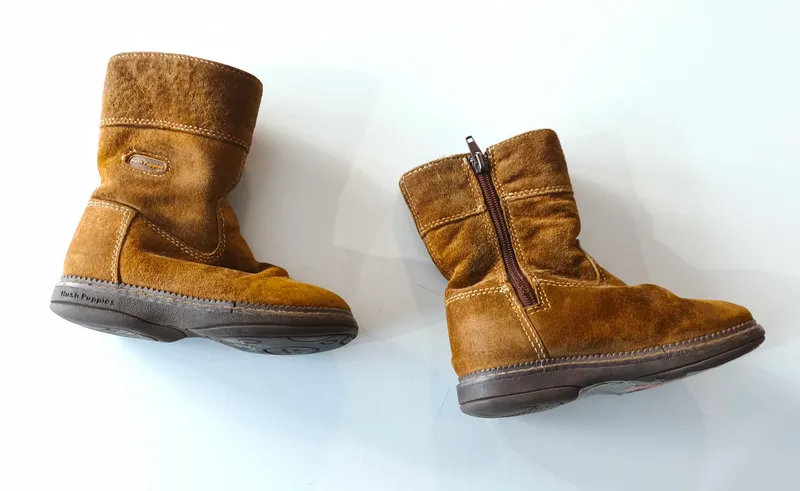 botas de gamuza. Hush Puppies. Talle 26.