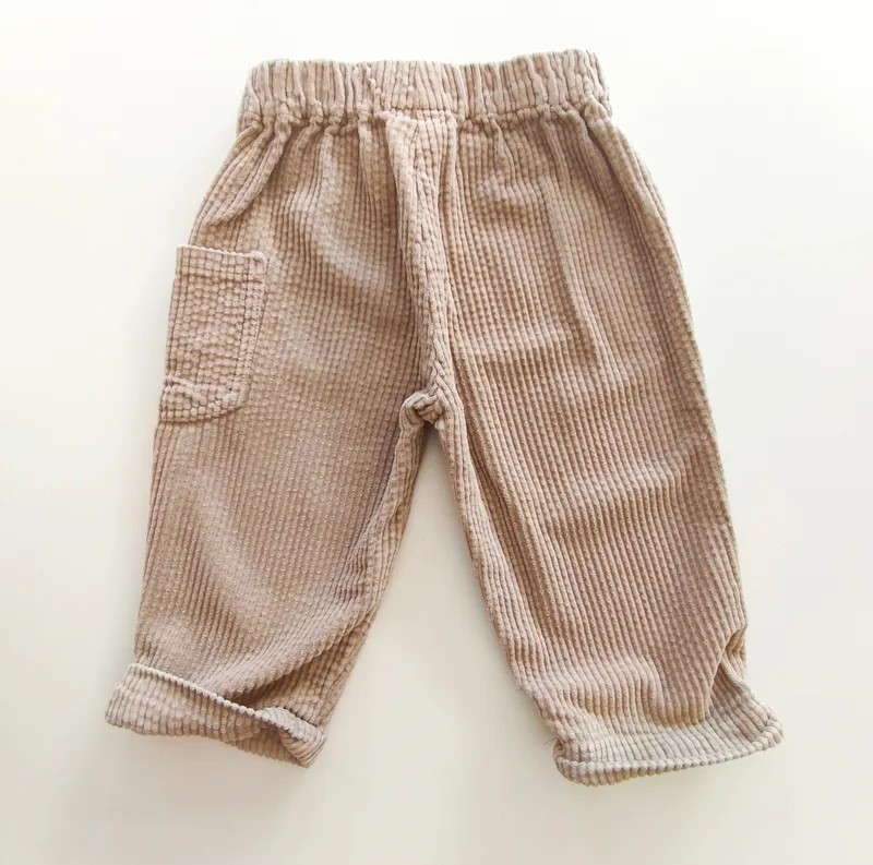 Pantalón. bas. talle 12 - 18 meses.