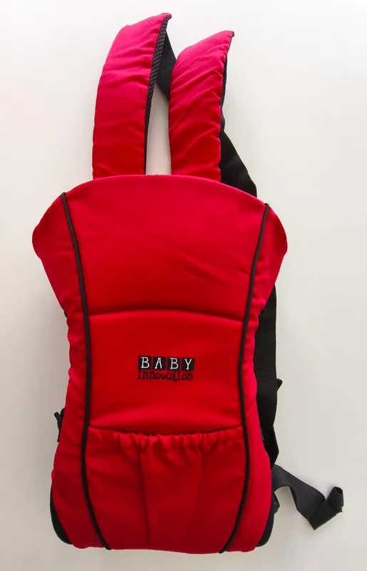 Mochila porta bebé. baby innovation.