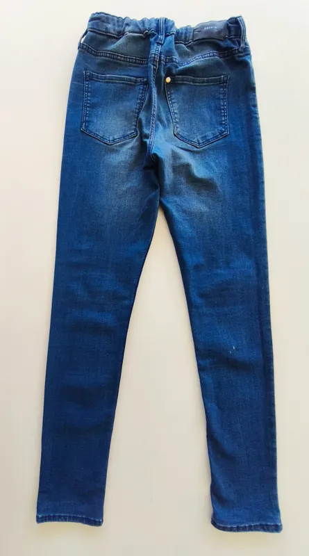 Jean. denim. talle 10 - 11.