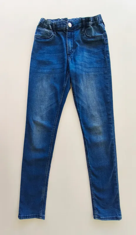 Jean. denim. talle 10 - 11.