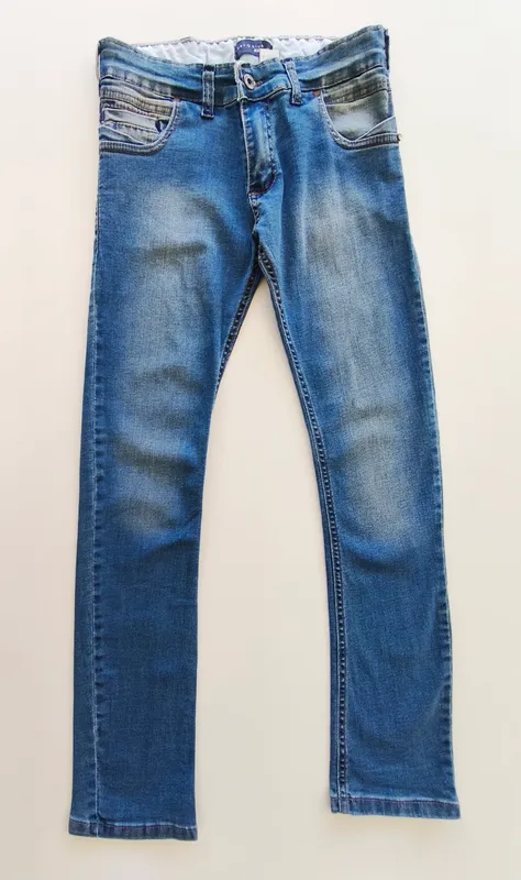 Jean. sky blue. talle 14.