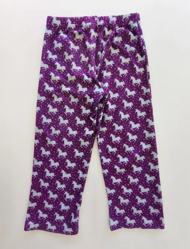 Pantalón pijama. bas. talle 6.