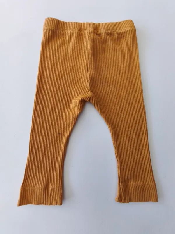 Calza. name it. talle 6 - 9 meses.
