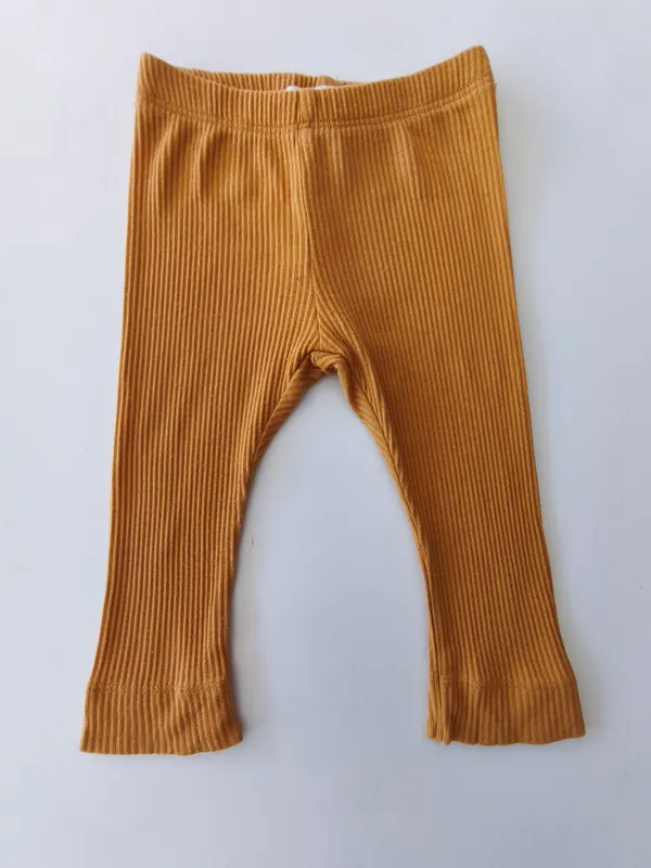 Calza. name it. talle 6 - 9 meses.