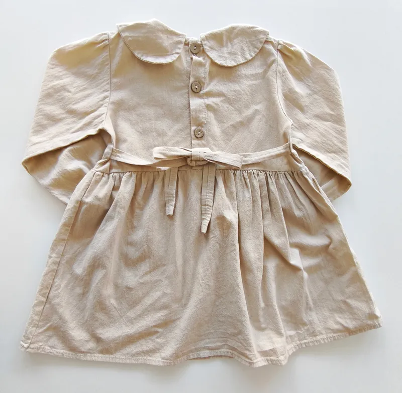 Vestido manga larga. m&k. talle 6.