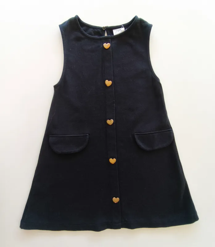 Vestido sin mangas. zara. talle 6.
