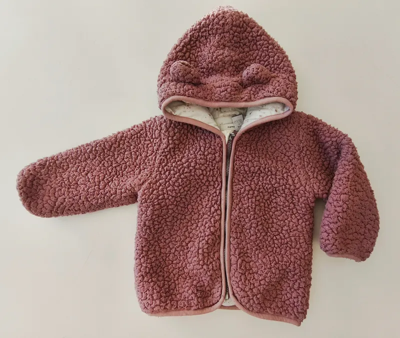 Campera. name it. talle 9 - 12 meses.