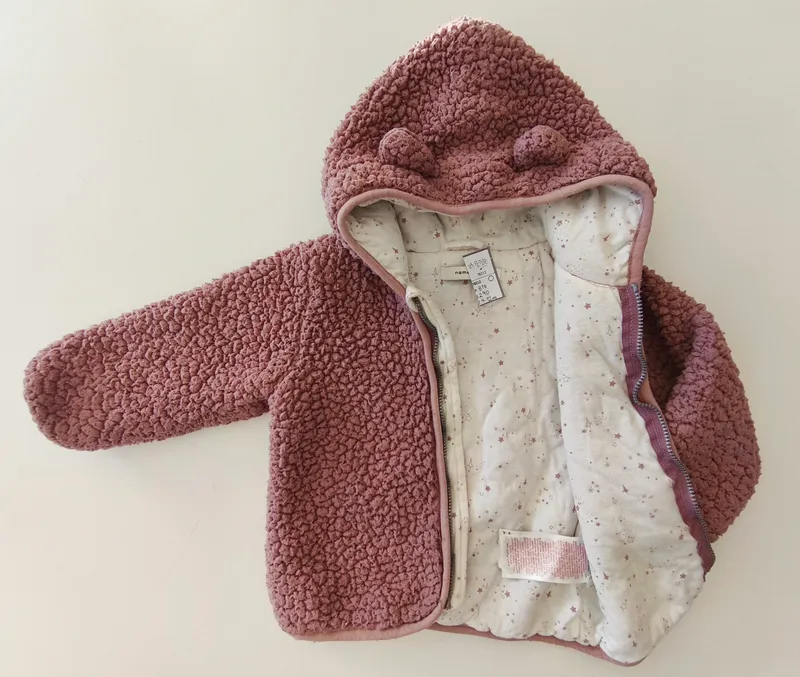 Campera. name it. talle 9 - 12 meses.