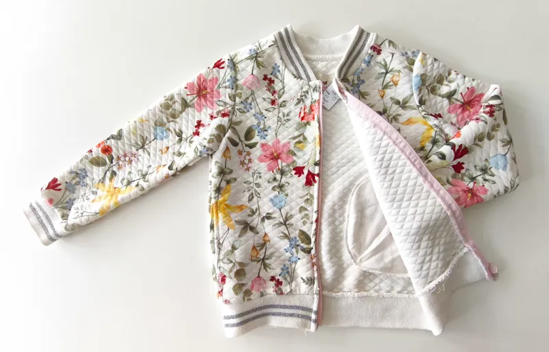 Campera. poim. talle 5 - 6.