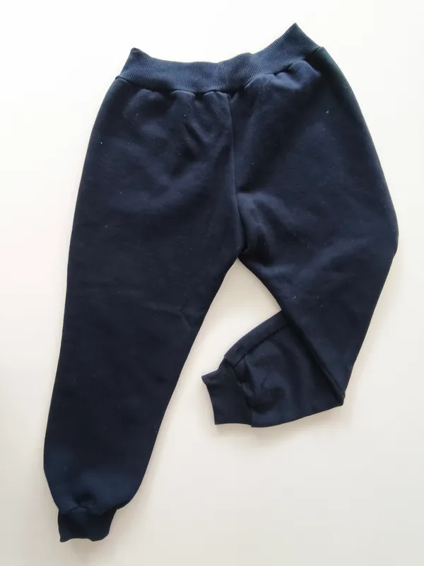 Jogging. talle 7 - 8.