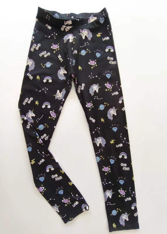Calza. zara. talle: 9 - 16.