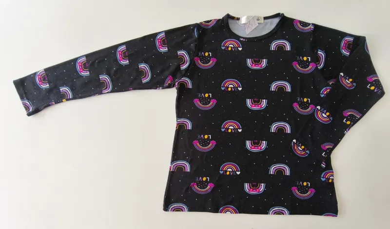 Remera manga larga. cirilo. talle: 16.