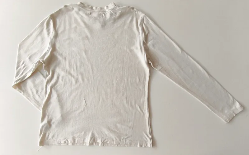 Remera manga larga. zara. talle: 11 - 12.
