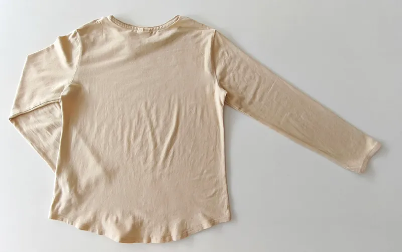 Remera manga larga. zara. talle: 10.