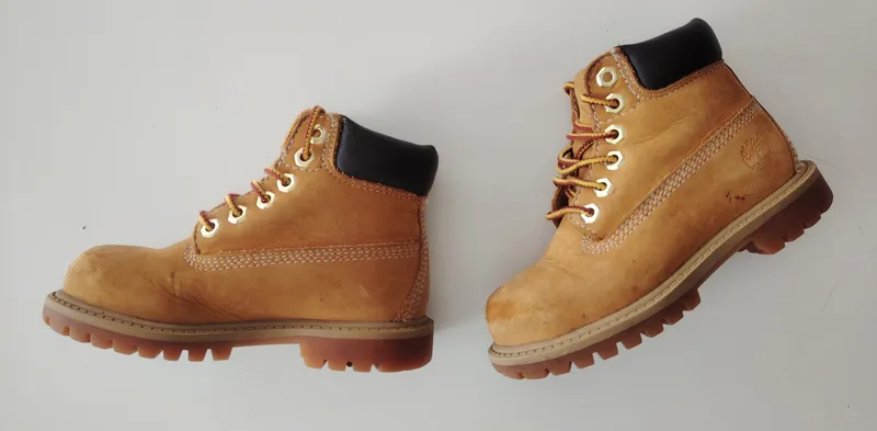 Botines. timberland. talle 26 eur.