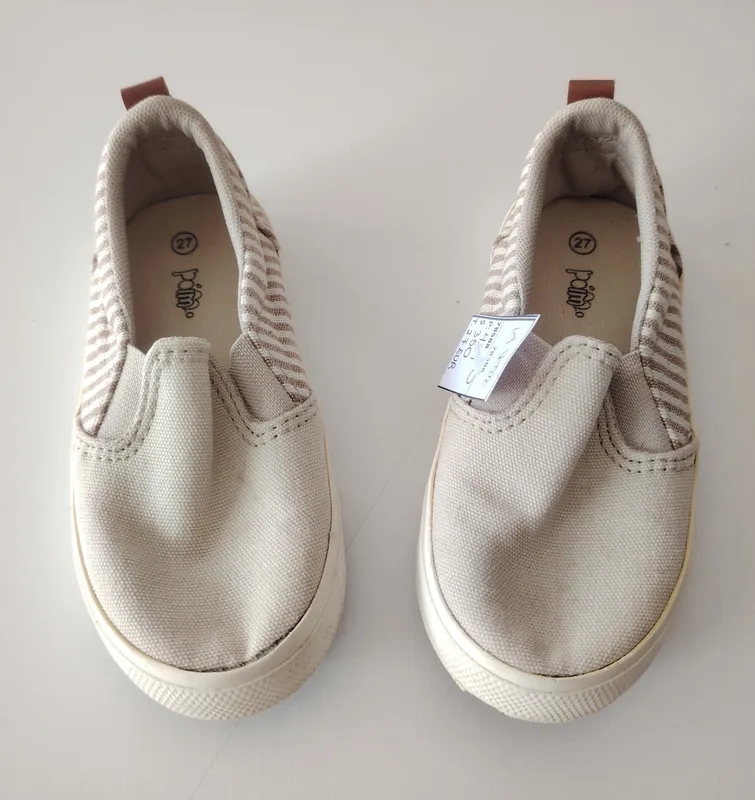 Panchas. poim. talle 27 eur.