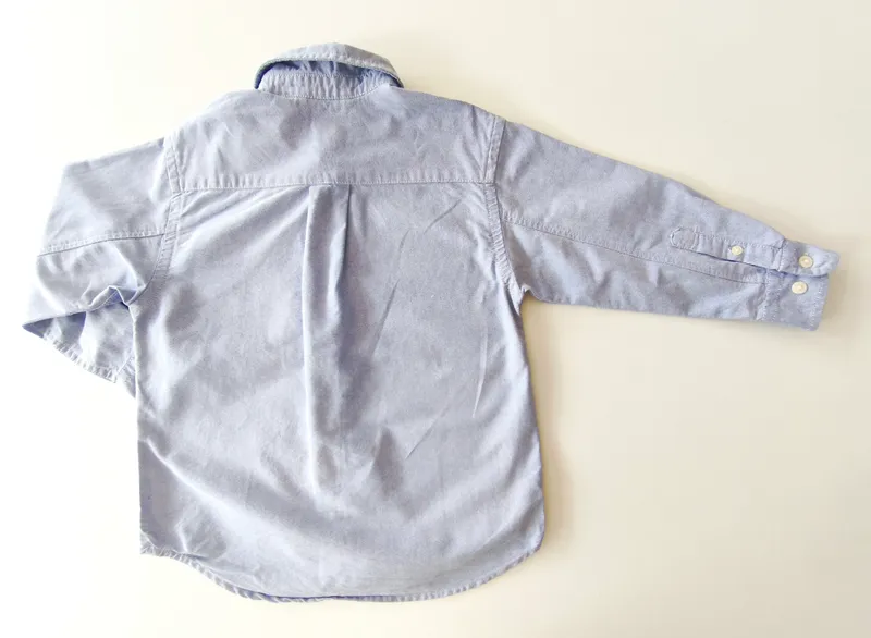 Camisa manga larga. gap. talle 4 - 5.