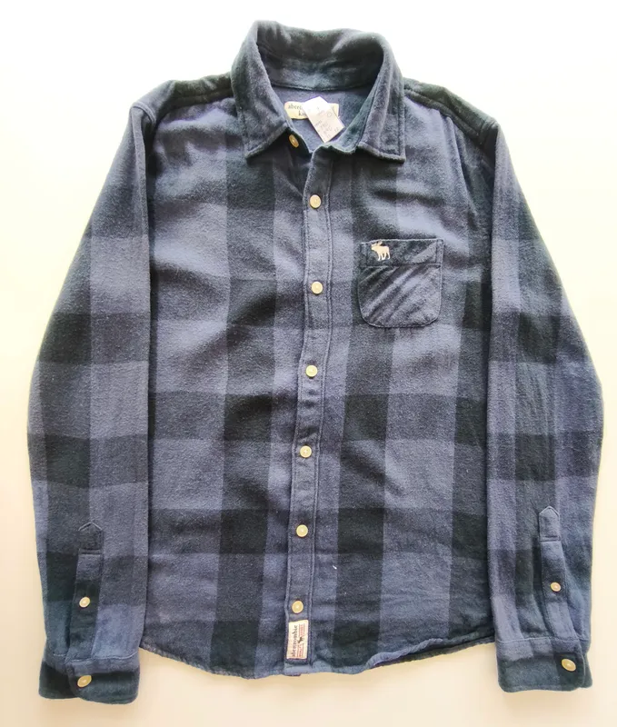 Camisa manga larga. abercrombie. talle 15 - 16.
