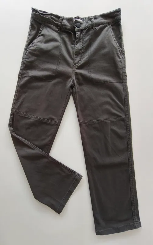 Pantalón. bas. talle: 10.