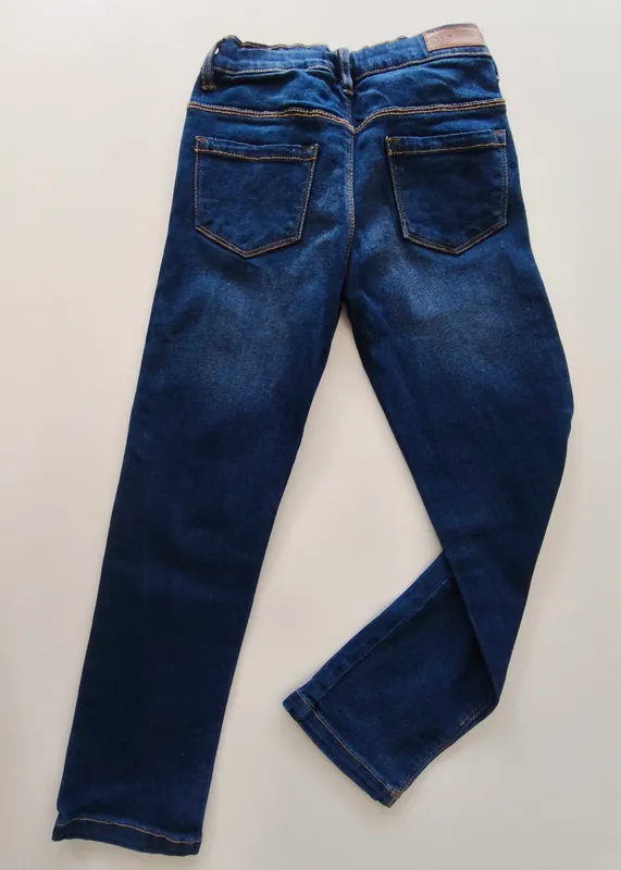 Jean. h&g. talle: 8.