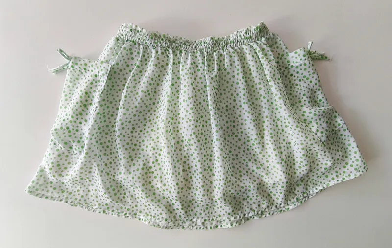 Falda. zara. talle: 9 - 10.